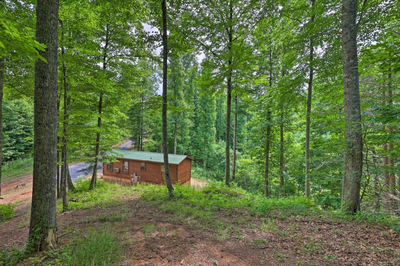 Quaint Log Cabin With Views Near West Jefferson Warrensville 外观 照片